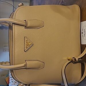 saffiano New Bag . P
